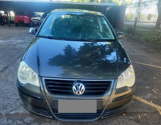 VOLKSWAGEN POLO SEDAN 1.6 MI 8V FLEX 4P MANUAL